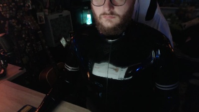 RubberBoyJC1 live cam on Cam4