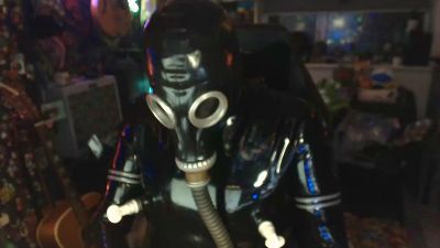 RubberBoyJC1 live cam on Cam4