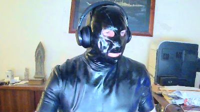 RubberGimpDrone live cam on Cam4