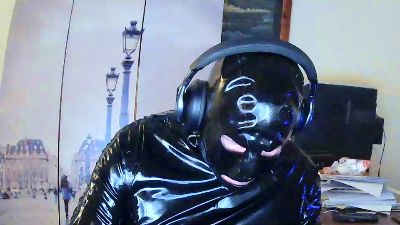 RubberGimpDrone live cam on Cam4
