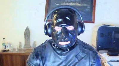 RubberGimpDrone live cam on Cam4
