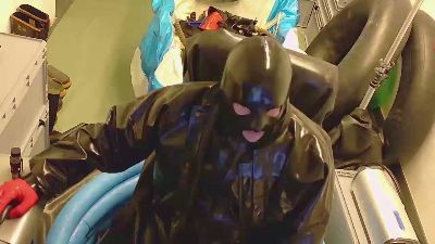 RubberPPig live cam on Cam4