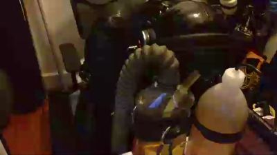 Rubber_faggot live cam on Cam4