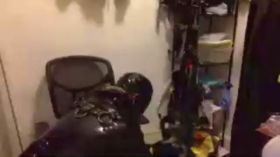 Rubber_faggot live cam on Cam4