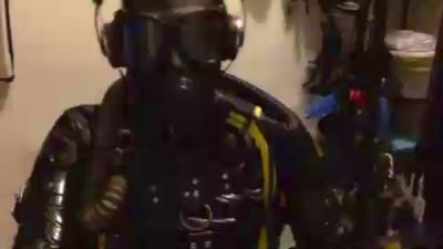 Rubber_faggot live cam on Cam4