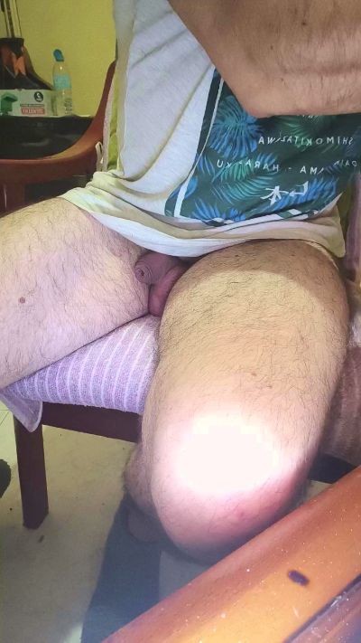 Rubenario2 live cam on Cam4