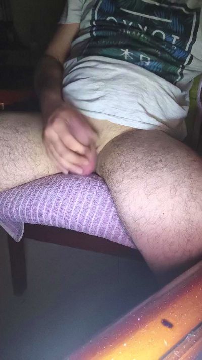 Rubenario2 live cam on Cam4