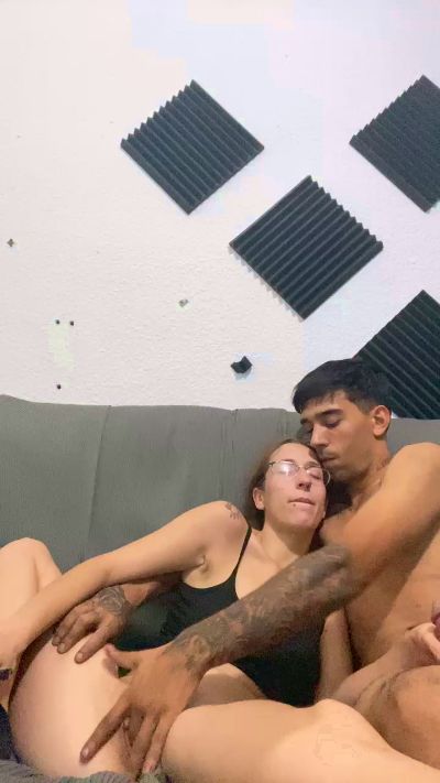 Rubiafvck live cam on Cam4