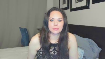 RubyGlow live cam on Cam4