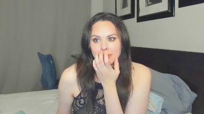 RubyGlow live cam on Cam4