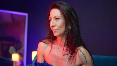 RubyRosa live cam on Cam4