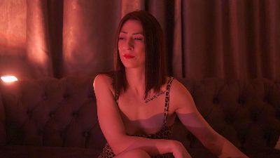 RubyRosa live cam on Cam4