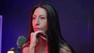 RubyRosa live cam on Cam4