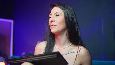 RubyRosa live cam on Cam4
