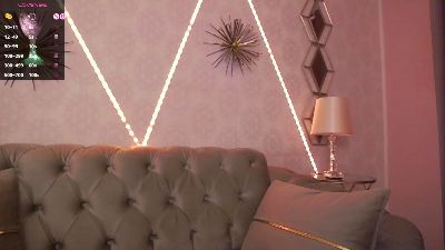 RubyXDivine live cam on Cam4