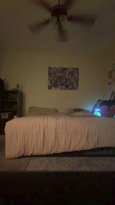 Rubycola live cam on Cam4