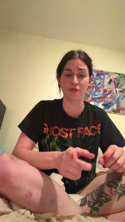 Rubycola live cam on Cam4
