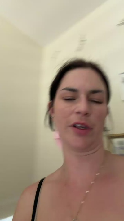 Rubycola live cam on Cam4