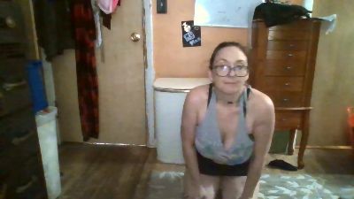 Rubyvee live cam on Cam4