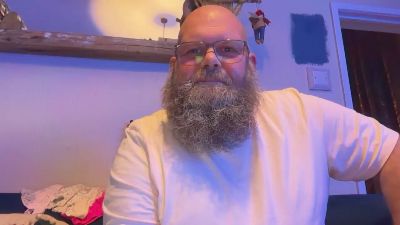 RuggedG_ live cam on Cam4