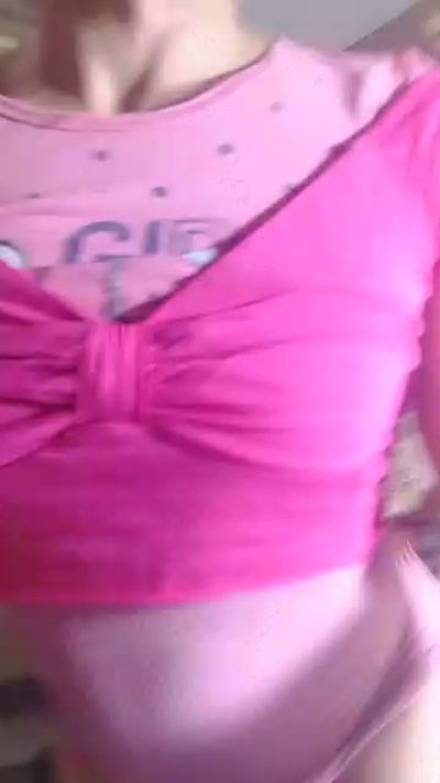 Rururu live cam on Cam4