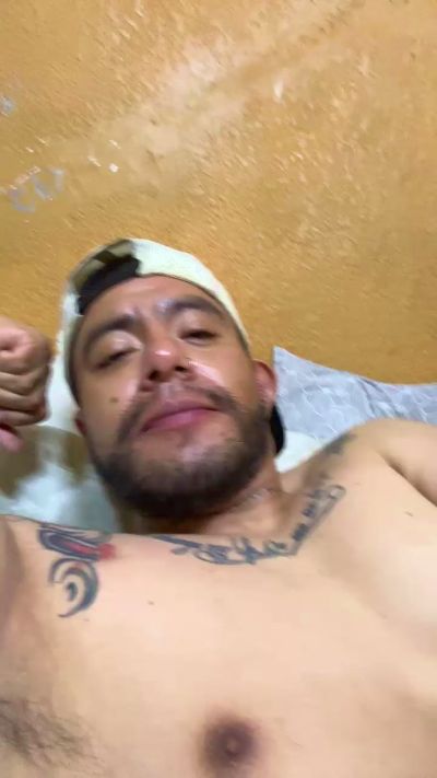 Rush232 live cam on Cam4