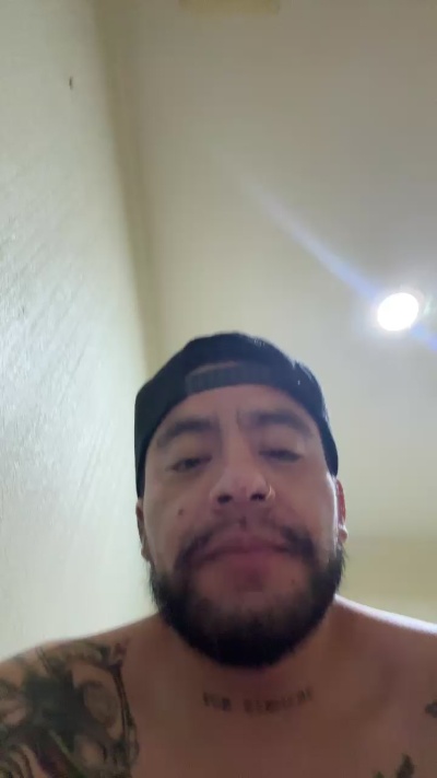Rush232 live cam on Cam4