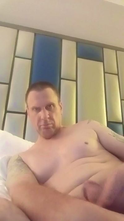 Rustydogs live cam on Cam4