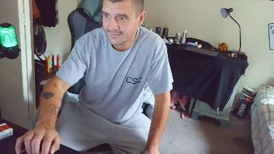 Rustynuts23 live cam on Cam4