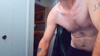 Rustynuts23 live cam on Cam4