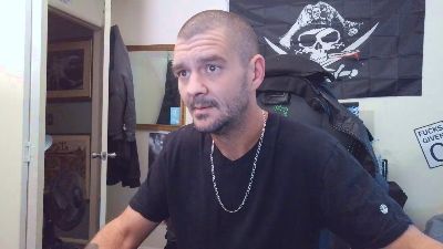 Rustynuts23 live cam on Cam4