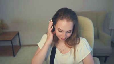 RuthannZutell live cam on Cam4