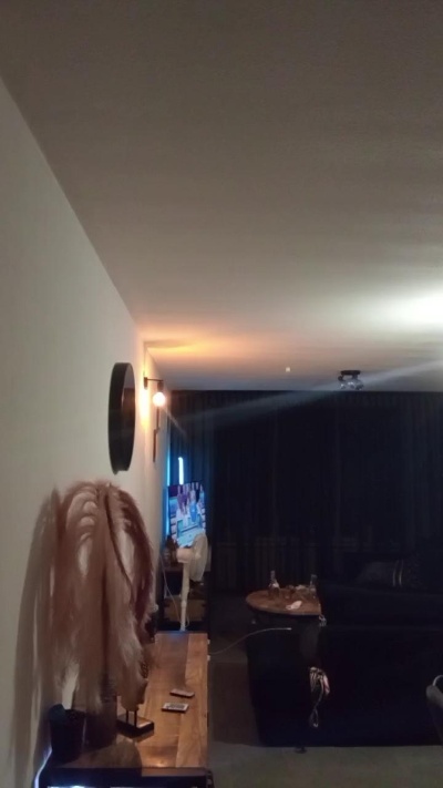 Rvanoverveld85 live cam on Cam4