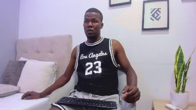 RyanHunter live cam on Cam4