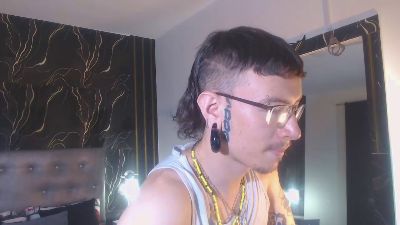 RyanOwenss live cam on Cam4