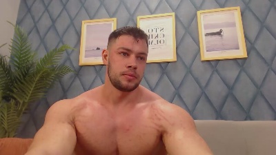 RyanWest live cam on Cam4