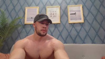 RyanWest live cam on Cam4