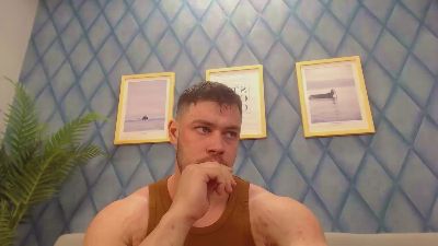 RyanWest live cam on Cam4