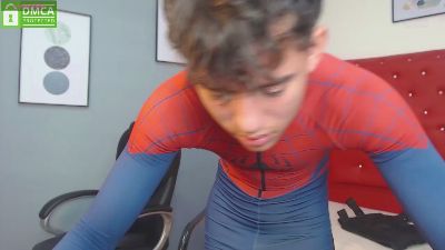 Ryan_grayx live cam on Cam4