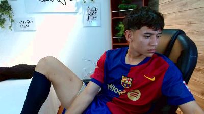 Ryan_grayx live cam on Cam4