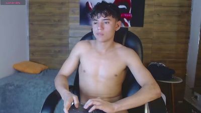 Ryan_grayx live cam on Cam4