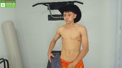Ryan_grayx live cam on Cam4