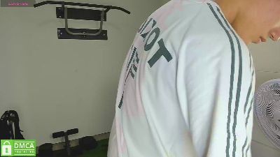 Ryan_grayx live cam on Cam4