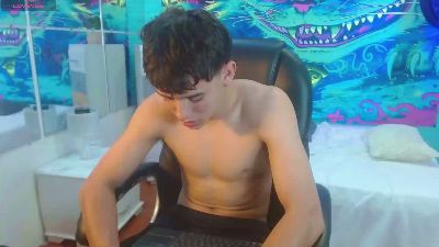 Ryan_grayx live cam on Cam4