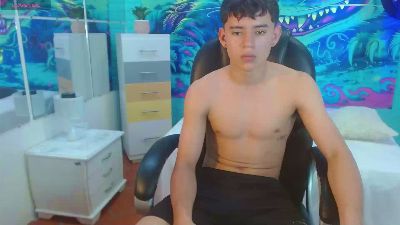 Ryan_grayx live cam on Cam4