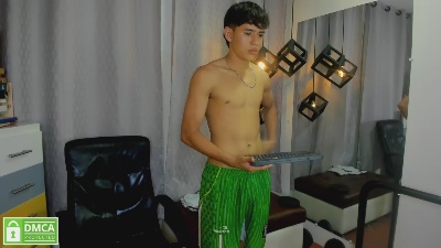 Ryan_grayx live cam on Cam4
