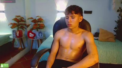 Ryan_grayx live cam on Cam4