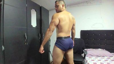 Ryan_xc live cam on Cam4