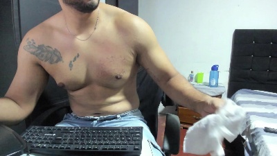 Ryan_xc live cam on Cam4