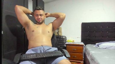 Ryan_xc live cam on Cam4